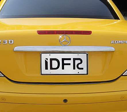 Накладки над номером крышки багажника хромированная 675*38mm IDFR 1-MB680-11C для Mercedes-Benz SLK-Class R170 1996-2004