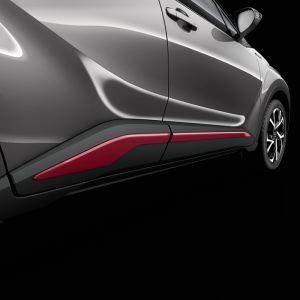 Боковые нижние молдинги, цвет - красный оригинал для Toyota C-HR 2016-