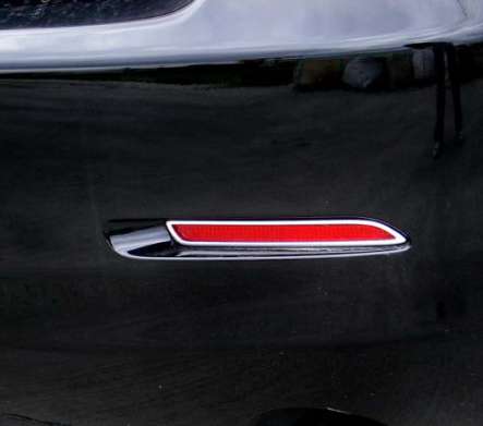 Накладки на задние катафоты в бампере хромированные IDFR 1-TA520-05C для Toyota Venza 2011-2015