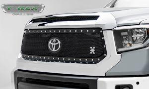 Решетка радиатора черная стальная с вырезом под эмблему T-Rex 6719661 X-Metal для Toyota Tundra 2018- 