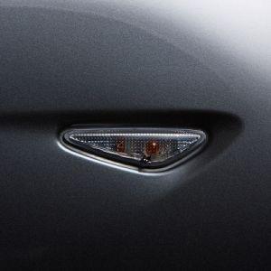 Повторители в крылья темные оригинал для Mazda MX-5 2018-
