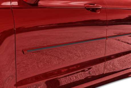 Молдинги на двери крашенные комплект для Chevrolet Tahoe / Suburban 2015- 