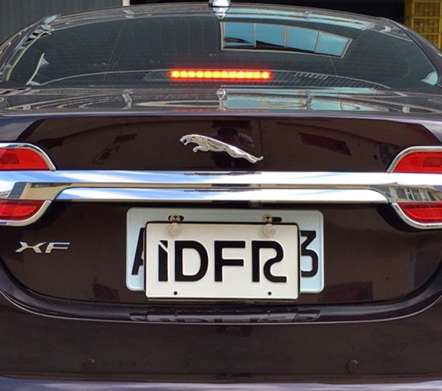 Молдинг на крышку багажника хромированный IDFR 1-JR814-10C для JAGUAR XF 2011-2015