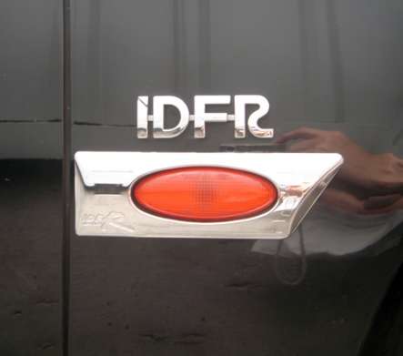 Накладки на повторители в передних крыльях хромированные IDFR 1-JR811-04C для Jaguar S-Type 1998-2003