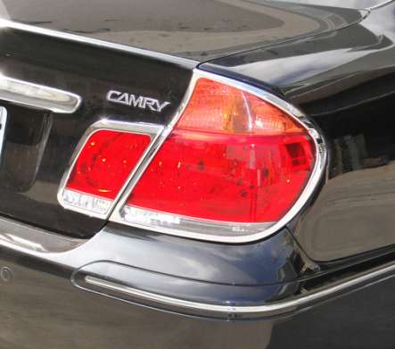 Накладки на задние фонари хромированные IDFR 1-TA221-02C для Toyota Camry 2004-2006