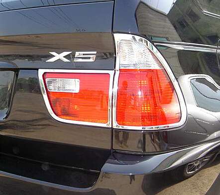 Накладки на задние фонари хромированные IDFR 1-BW651-02C для BMW X5 E53 2003-2006