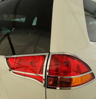 Накладки на задние фонари хромированные для Mitsubishi Montero Pajero Sport 2009-2014