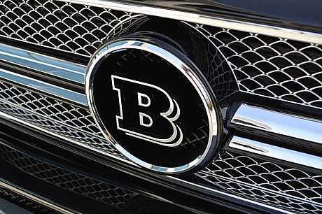 Логотип в решетку радиатора Brabus для Mercedes AMG GT-S (оригинал, Германия)
