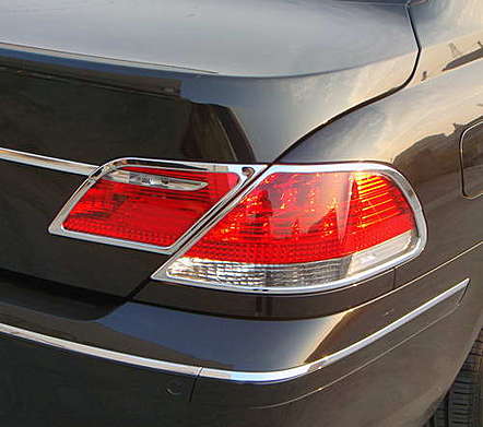 Накладки на задние фонари хромированные IDFR 1-BW402-02C для BMW E65 2005-2009