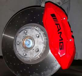 Покраска суппортов и колесных дисков Mercedes-Benz X253 GLC Покраска суппортов и колесных дисков Mercedes-Benz X253 GLC