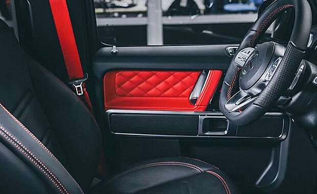 Цветные ремни безопасности в Петербурге Цветные ремни безопасности в Петербурге