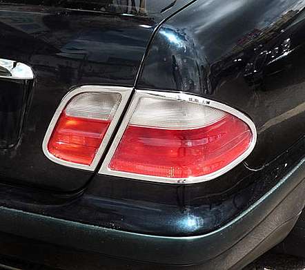 Накладки на задние фонари хромированные IDFR 1-MB170-02C для Mercedes-Benz W208 CLK-Class 1997-2002