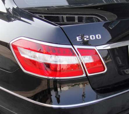 Накладки на задние фонари хромированные IDFR 1-MB207-02C для Mercedes-Benz E-Class W212 2009-2013