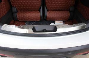 Защитная накладка на пластик в багажнике стальная для Ford Explorer 2016-