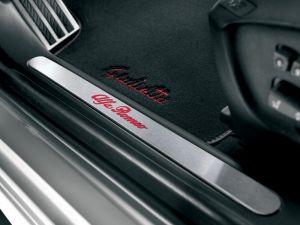 Накладки на пороги с логотипом и подсветкой оригинал для Alfa Romeo Giulietta 