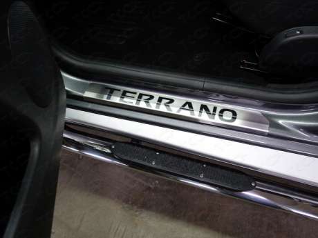 Накладки порогов (лист шлифованный надпись TERRANO) код NISTER14-21 для NISSAN TERRANO 2014-