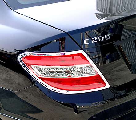 Накладки на задние фонари хромированные IDFR 1-MB106-02C для Mercedes Benz C-Class W204 Sedan 2007-2011