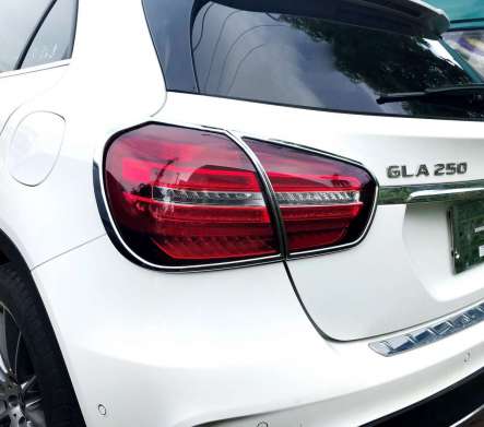 Накладки на задние фонари хромированные IDFR 1-MB311-02C для Mercedes-Benz X156 GLA Class 2017-2019