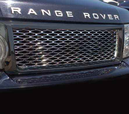 Решетка радиатора черная с хромированной сеткой IDFR 1-LR011-03BC для Land Rover Range Rover 2006-2009