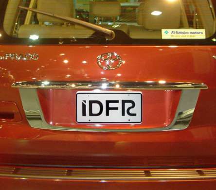 Накладка в нишу крышки багажника хромированная IDFR 1-TA431-03C для Toyota Land Cruiser Prado 120 2003-2009