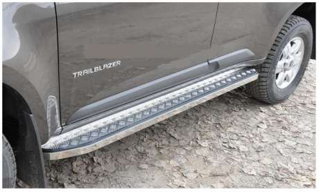 Подножки с листом, окантовка прямоугольный профиль 20х40мм, окантовка нержавейка, лист алюминий, для авто Chevrolet Trailblazer 2012-