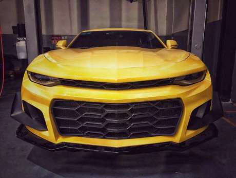Бампер передний со сплиттерами для Chevrolet Camaro 2016-2019