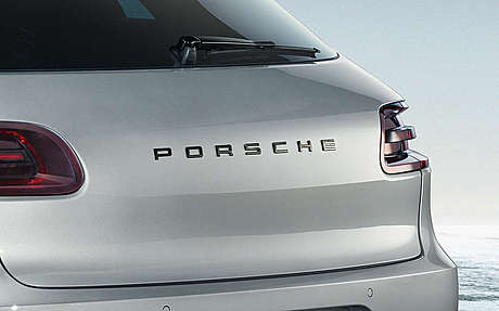 Надпись «PORSCHE», окрашенная 95B 044 802 80 041 для Porsche Macan 2014-