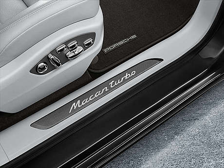 Накладки порогов из карбона 95B 044 800 90 для Porsche Macan 2014-