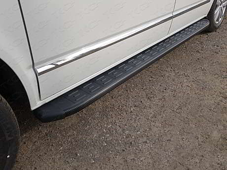 Пороги алюминиевые с пластиковой накладкой (карбон черные) 2120 мм VWMULT15-13BL для Volkswagen Multivan T6 2015-