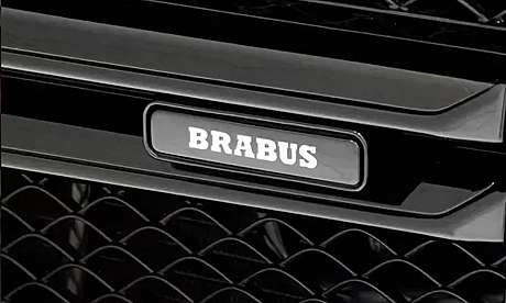 Эмблема в решетку радиатора (с подсветкой) Brabus для Mercedes-Benz