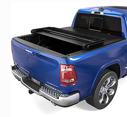 Крышка мягкая 3х секционная складная S3 DELUXAUTO DL-DGRM02-57S3 для Dodge RAM 1500 2001-2026